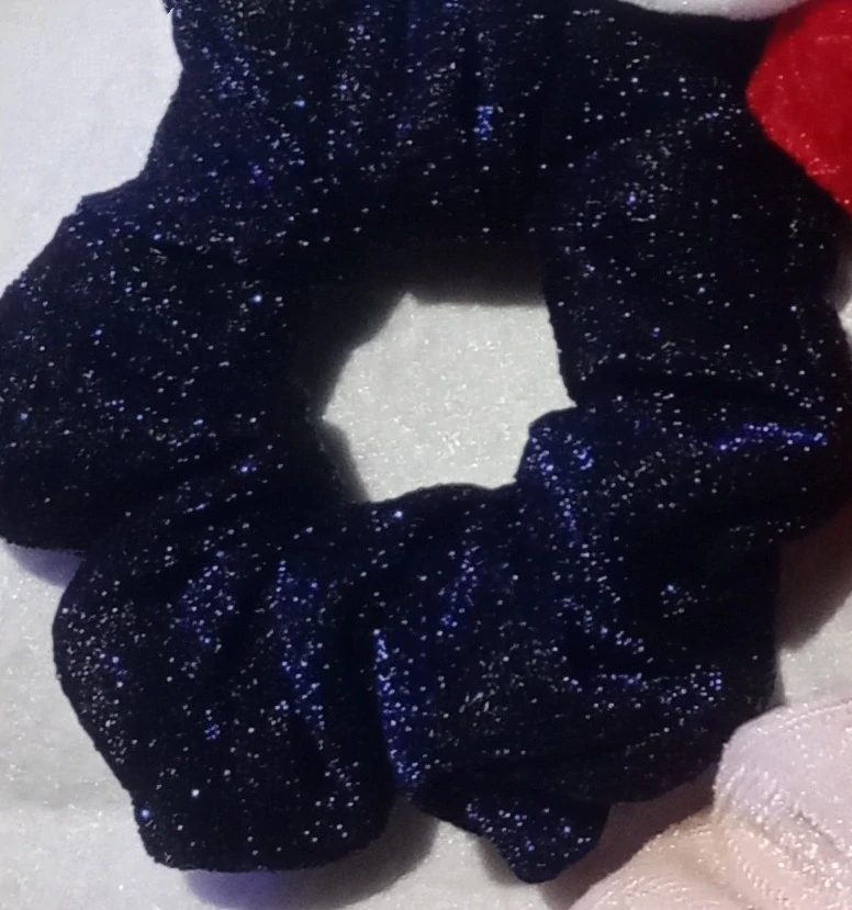 Veľké Gumičky scrunchie Trblietavé tmavo modré