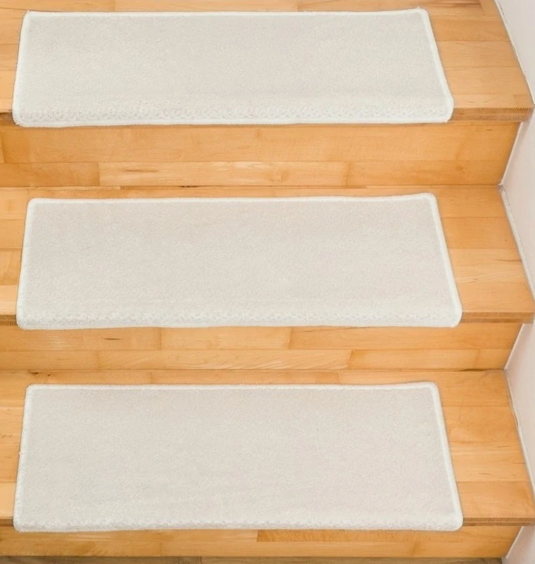 Nášľapy na schody KAN-26 svetlé krémové 65 x 24cm +3cm polkruh