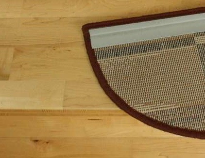 Nášľapy na schody BCF 1038 hnedý