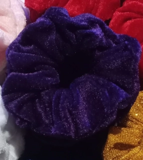 Veľké Gumičky scrunchie Zamat fialové